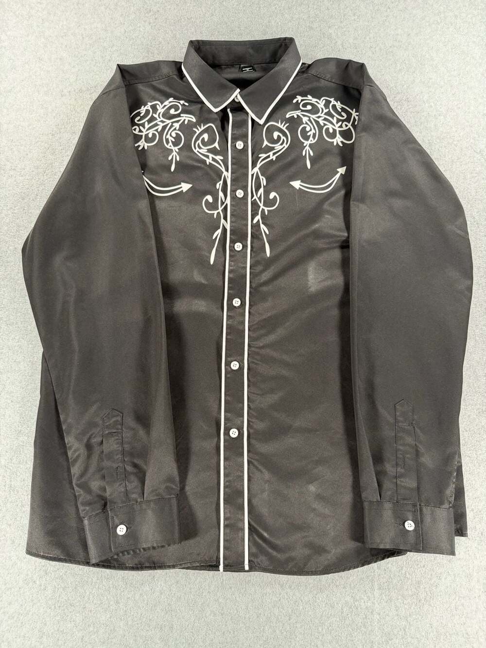 Manfinity Men's Black Western Style Shirt with White Floral Embroidery